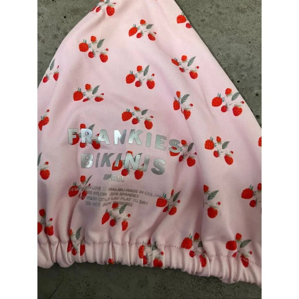 Frankie’s Bikinis Tia Baby Berry Bikini Top | Pink in XS